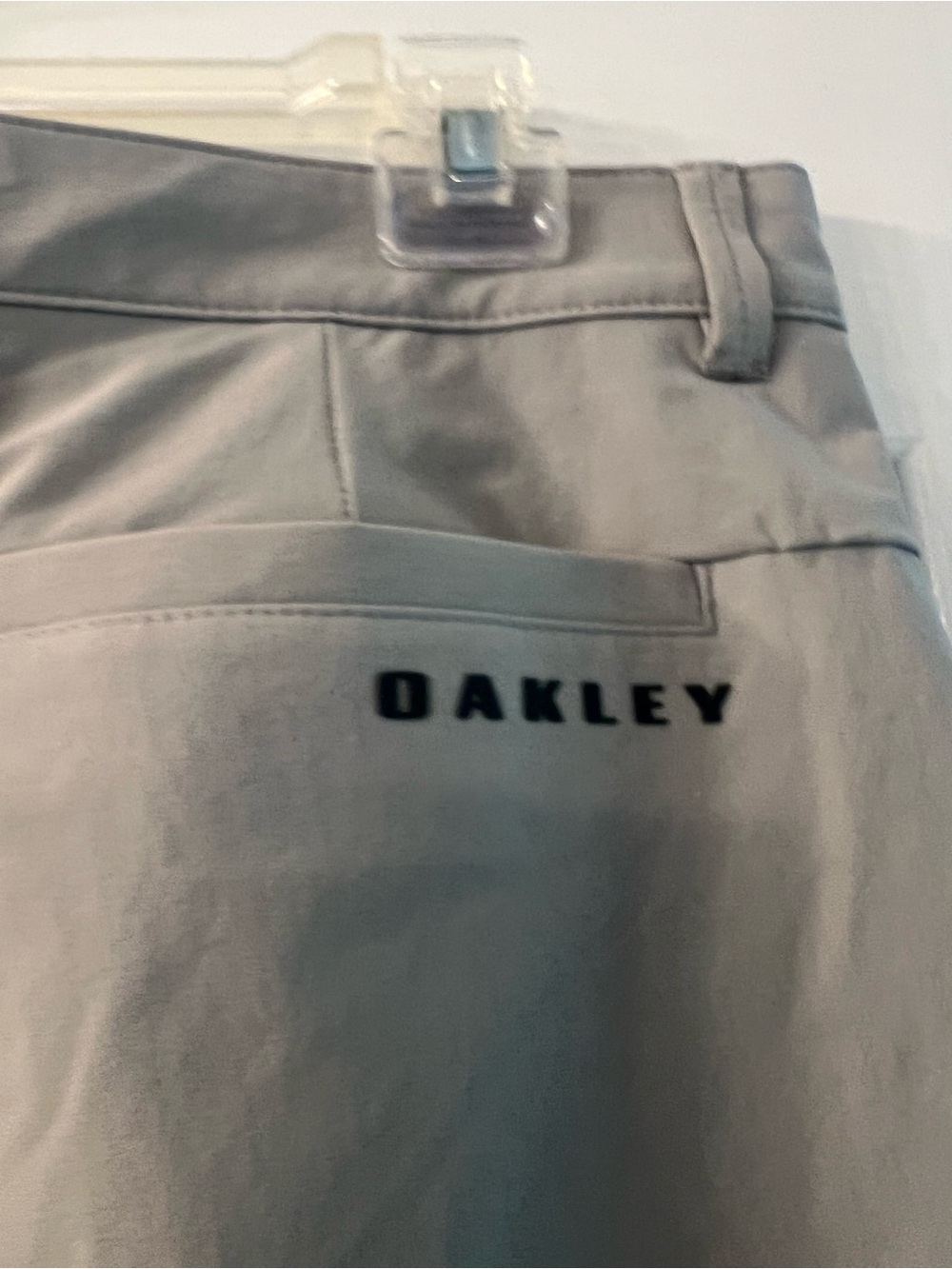 NWT Oakley gray shorts size 32 regular fit - Picture 3 of 7